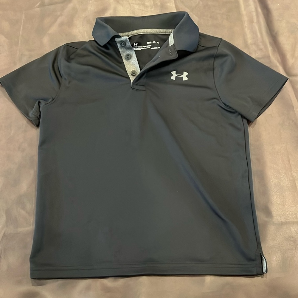 boys under armour polo size small